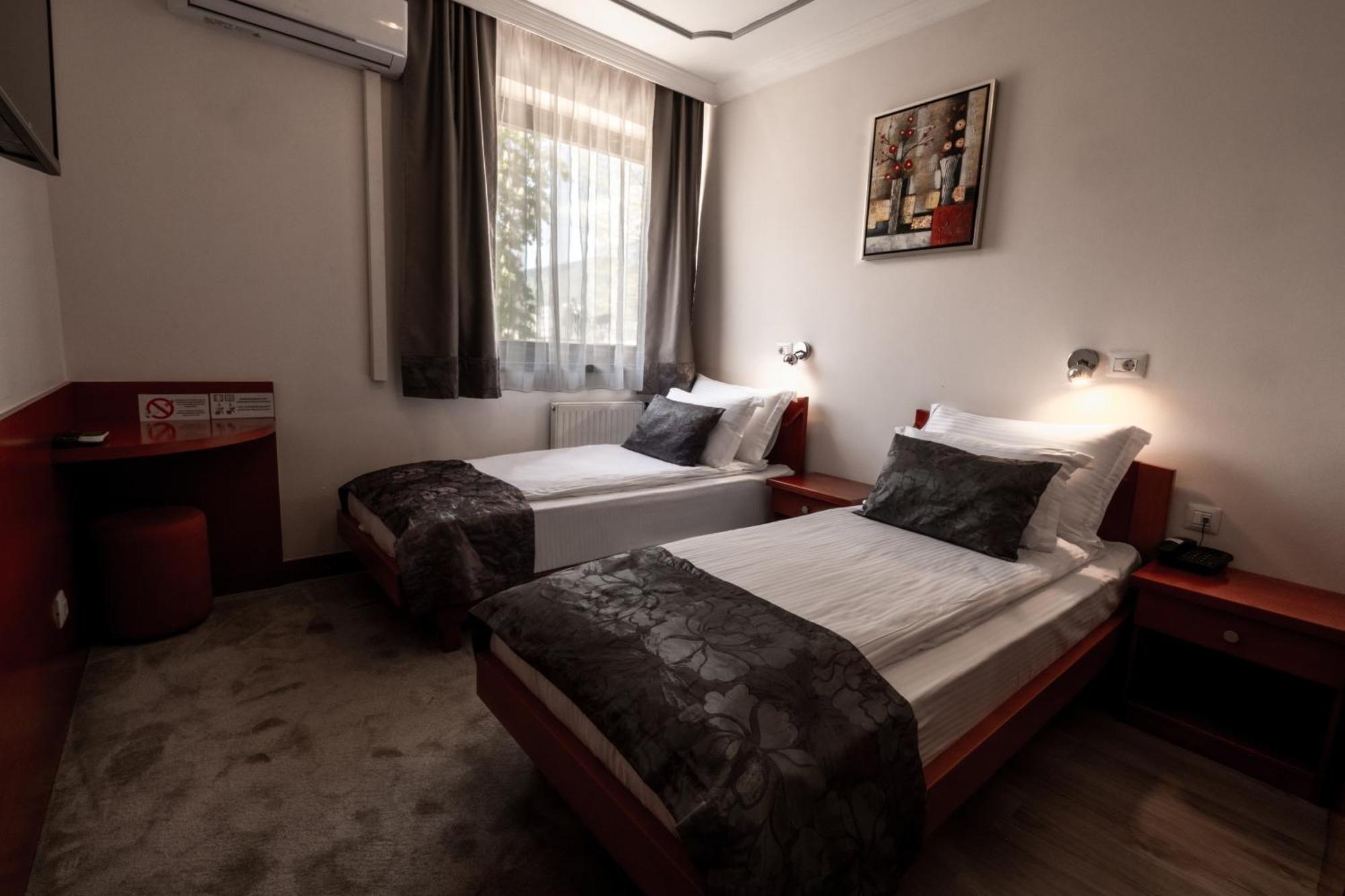 Hotel Bosna 1 Ilidža Zewnętrze zdjęcie