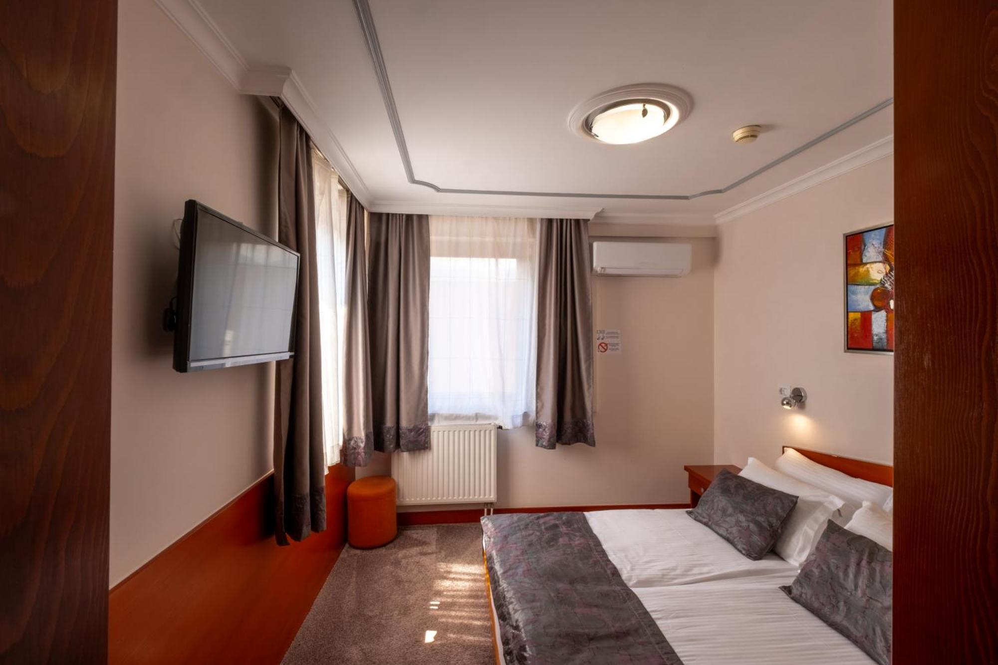 Hotel Bosna 1 Ilidža Zewnętrze zdjęcie